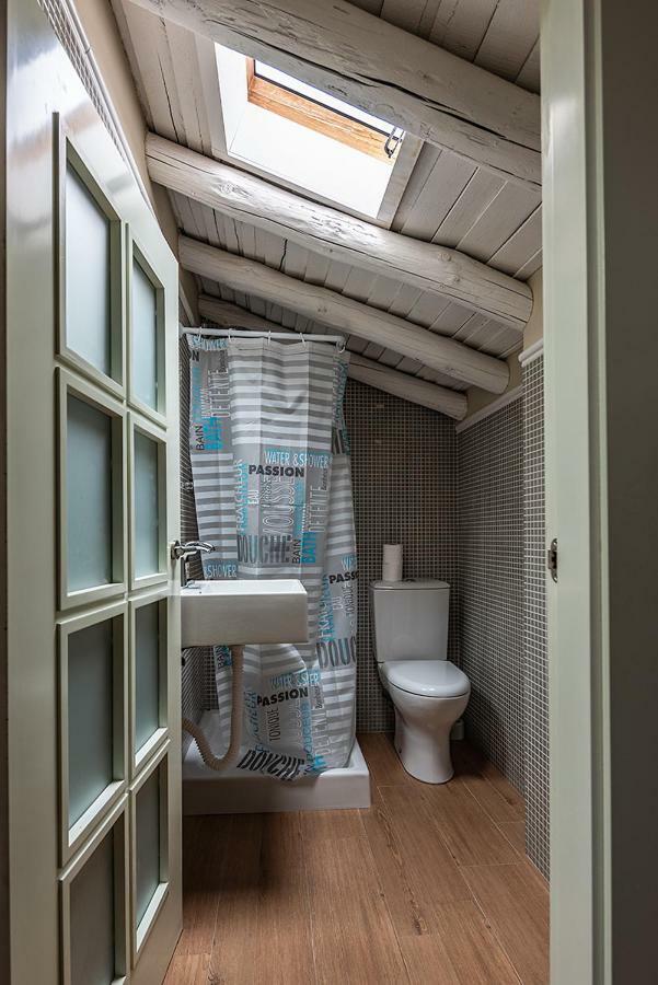 Domus Seleqtia Plaza De Santiago Apartment Caceres Bagian luar foto